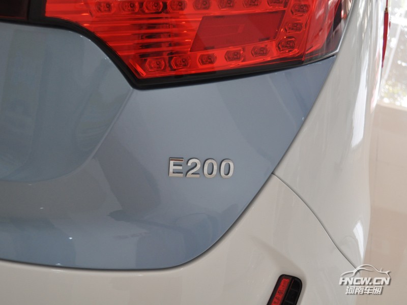 2016款 众泰 E200 其它
