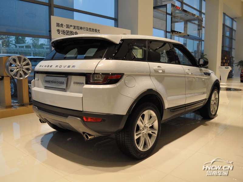 2015款 奇瑞路虎 极光 外观