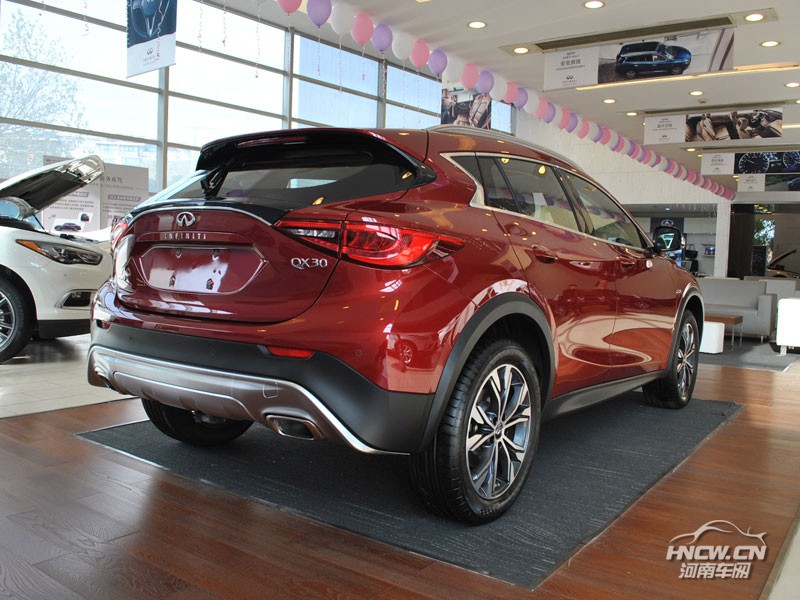 2017款 英菲尼迪 QX30 外观