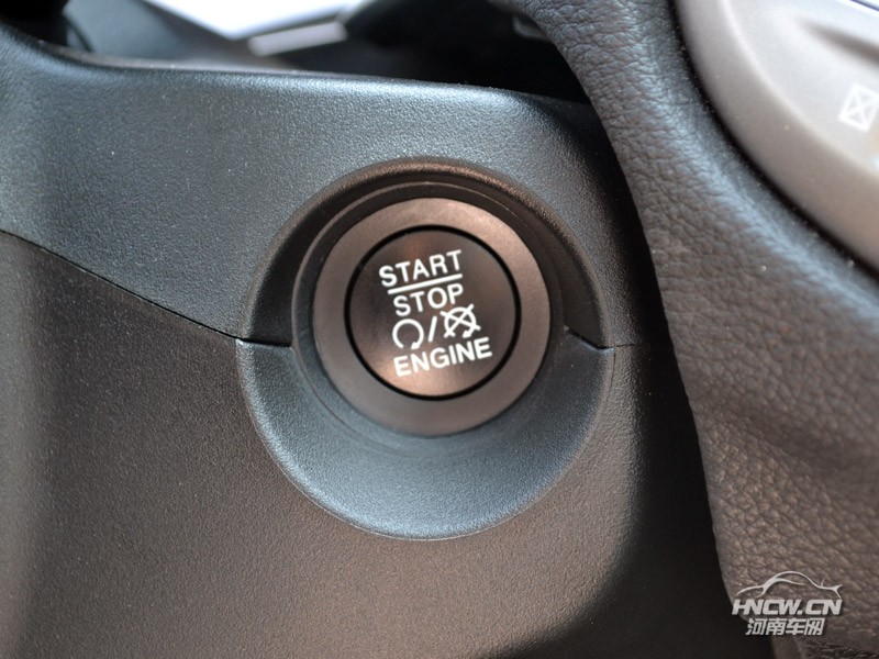 2017款 广菲克 指南者 内饰