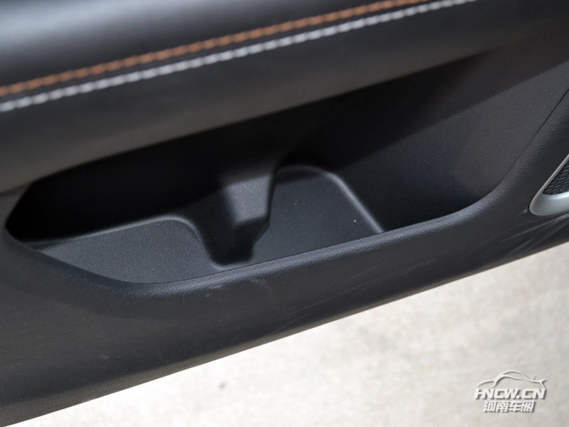 2017款 广菲克 指南者 内饰