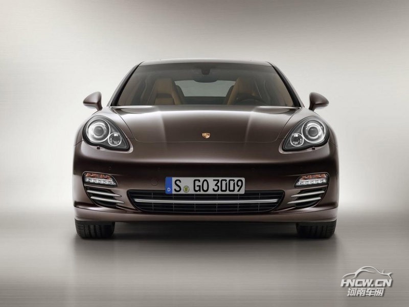 2013款保时捷Panamera 外观