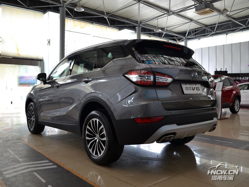 2018款 华晨中华 V6 外观