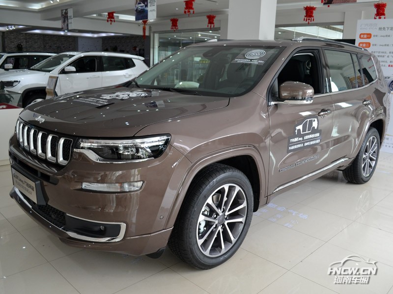 2018款 吉普 大指挥官 外观
