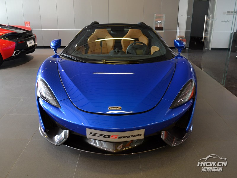 2019款 迈凯伦570S Spyder 外观