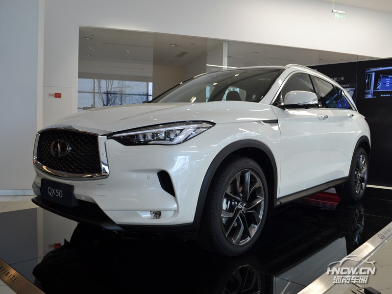 2018款 东风英菲尼迪QX50 外观