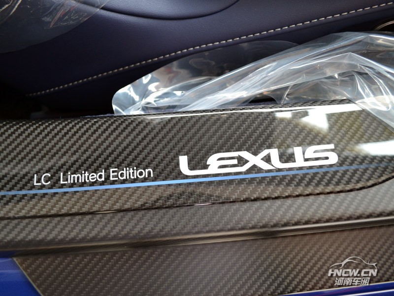 2018款 雷克萨斯LC500h 内饰