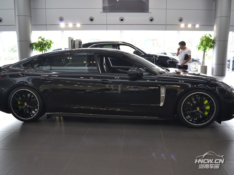 2018款 保时捷Panamera 外观