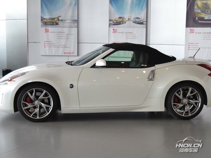2013款 日产(进口)370Z 外观