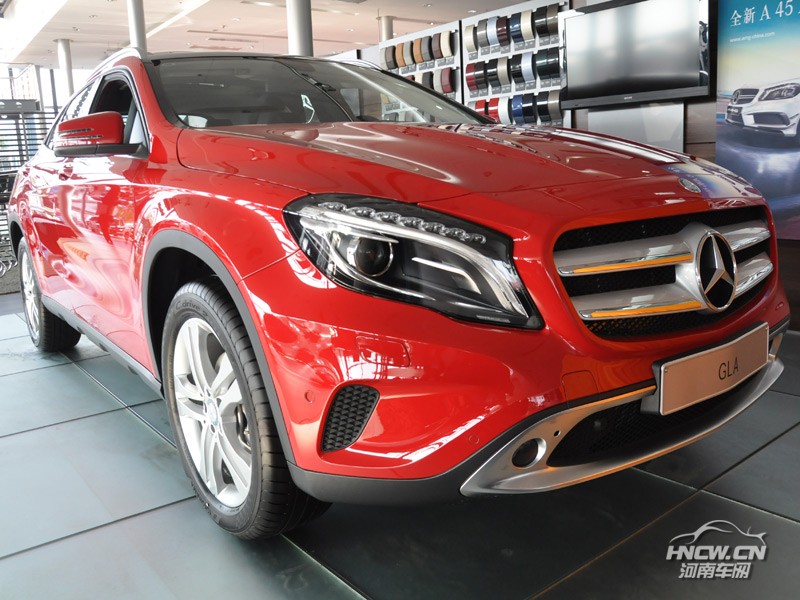 2015款 奔驰 GLA 外观
