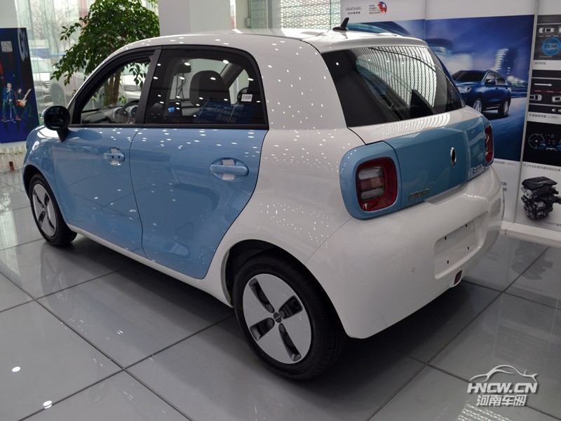 2019款 长城欧拉R1 外观