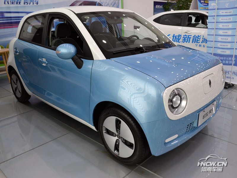 2019款 长城欧拉R1 外观