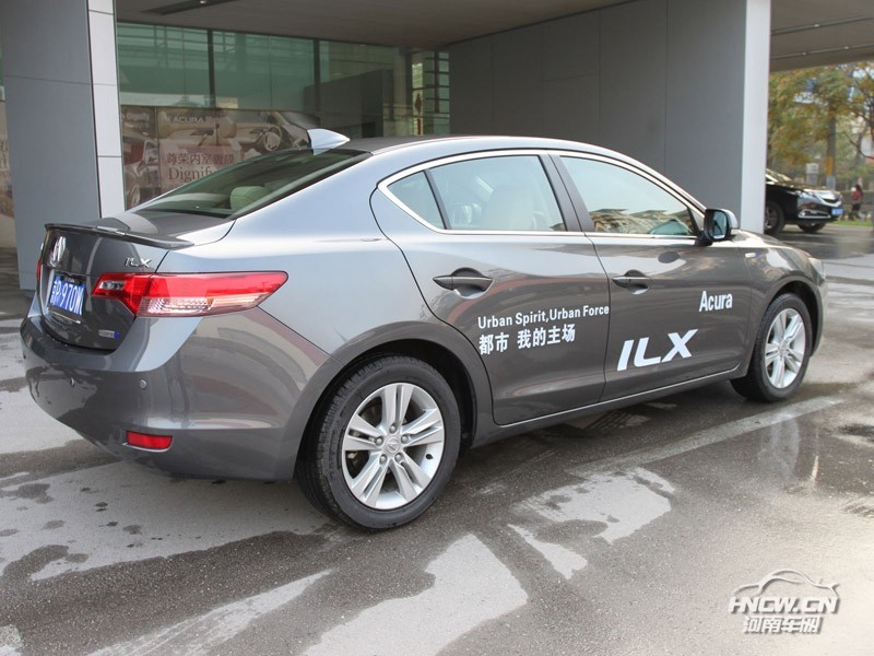 2013款 讴歌 ILX 外观