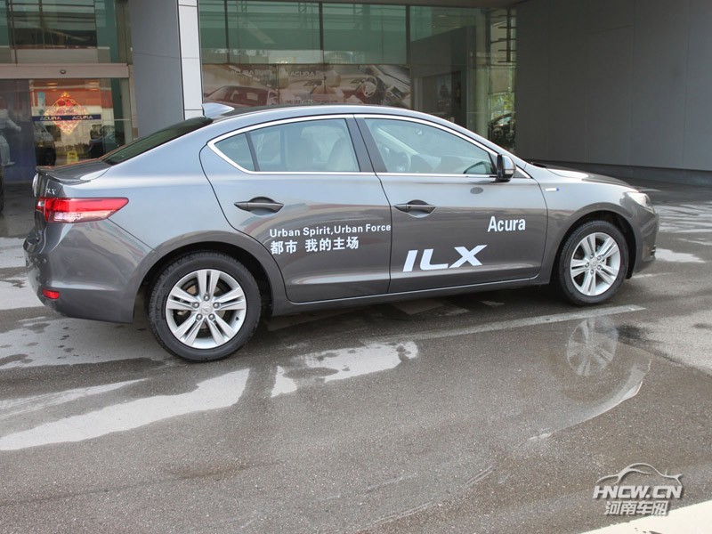 2013款 讴歌 ILX 外观