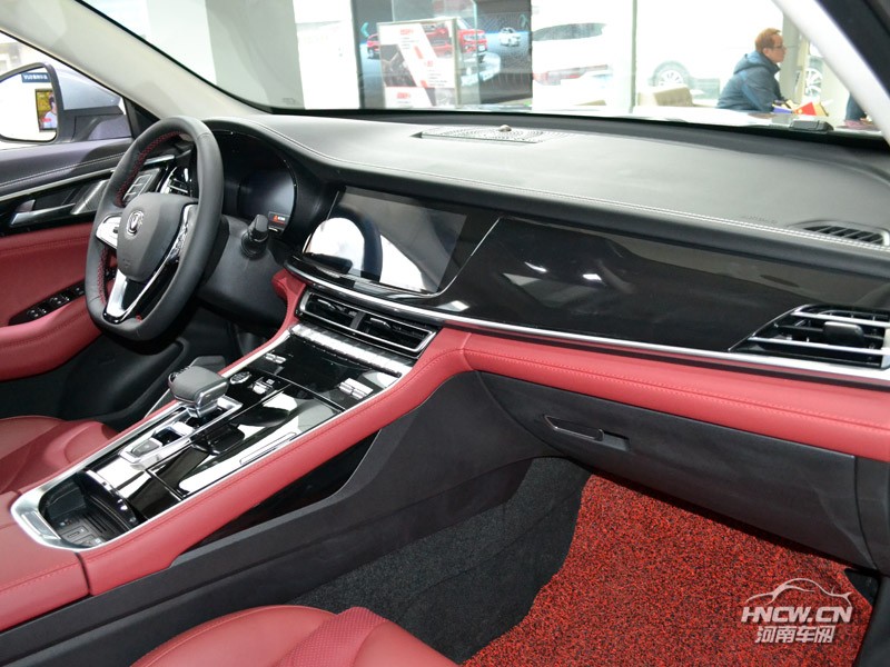 2019款 长安CS85 COUPE 内饰