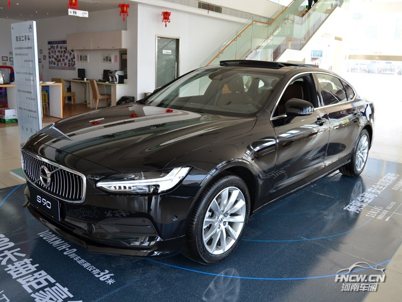2017款 沃尔沃亚太 S90 外观