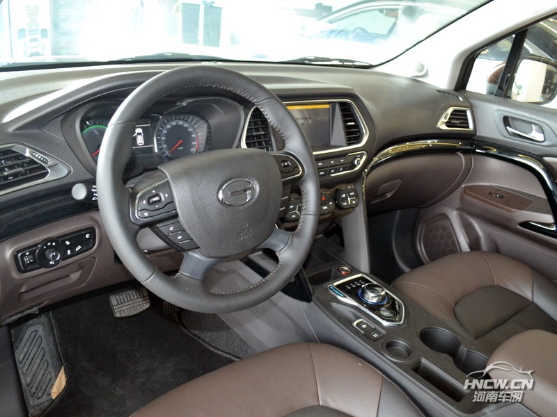 2019款 广汽新能源GS4 PHEV 中控