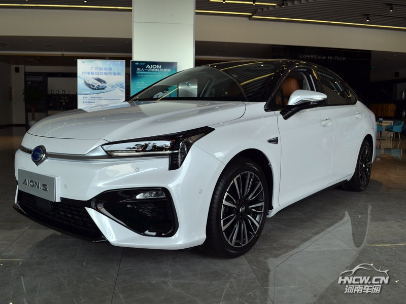 2019款 广汽新能源Aion S 外观