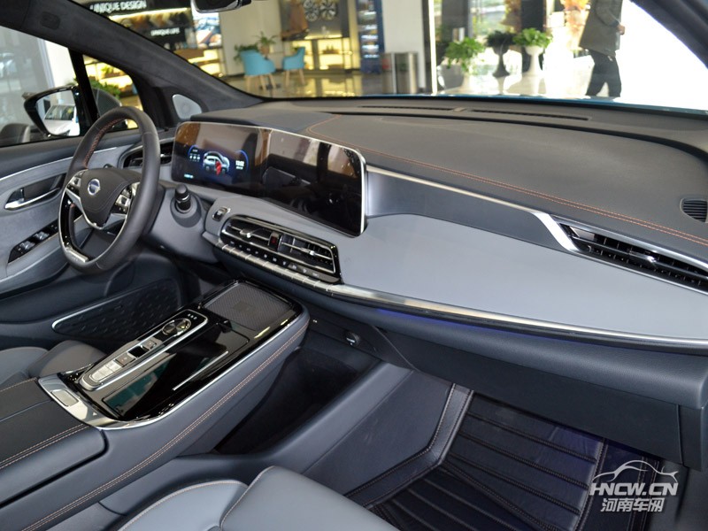 2019款 广汽新能源Aion LX 内饰
