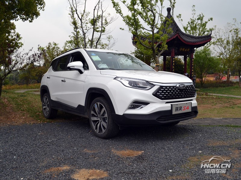 2019款 江淮瑞风S4 外观