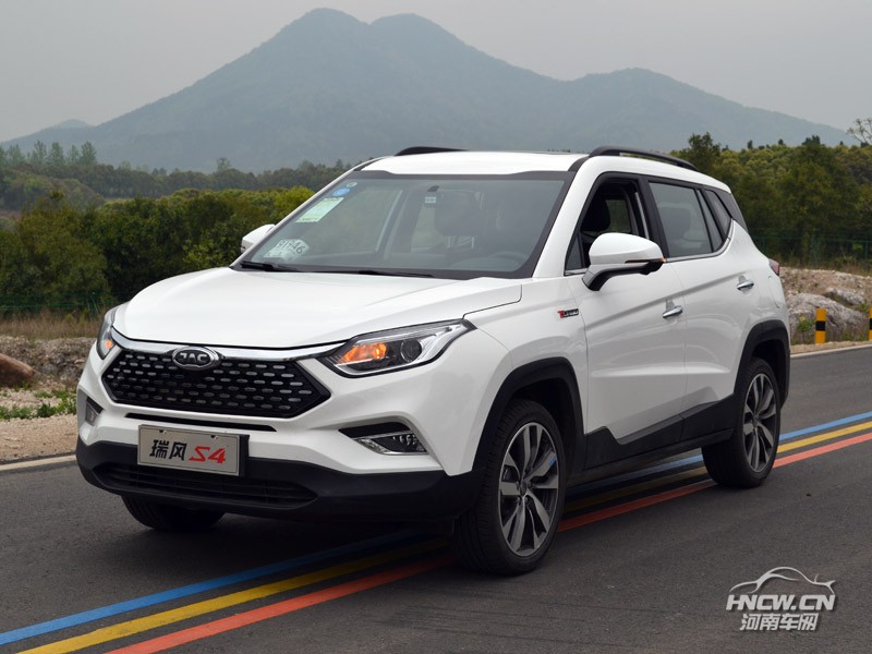 2019款 江淮瑞风S4 外观