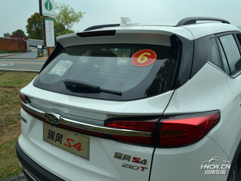 2019款 江淮瑞风S4 其它