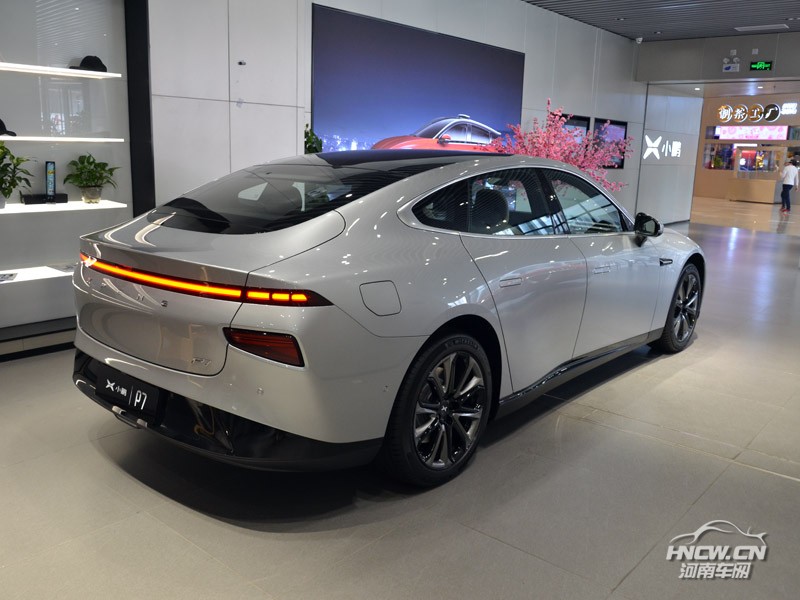 2020款 小鹏汽车P7 外观