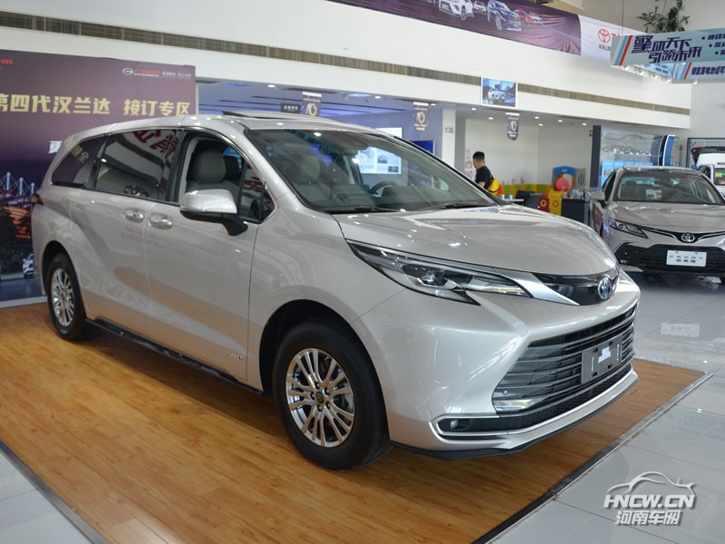2021款 广汽丰田赛那 外观