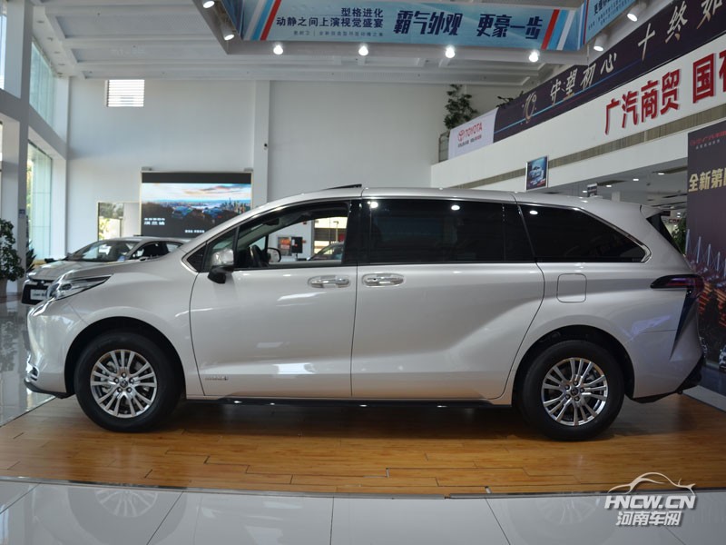 2021款 广汽丰田赛那 外观