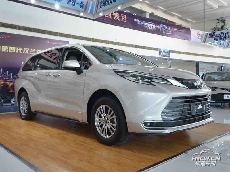 2021款 广汽丰田赛那 外观