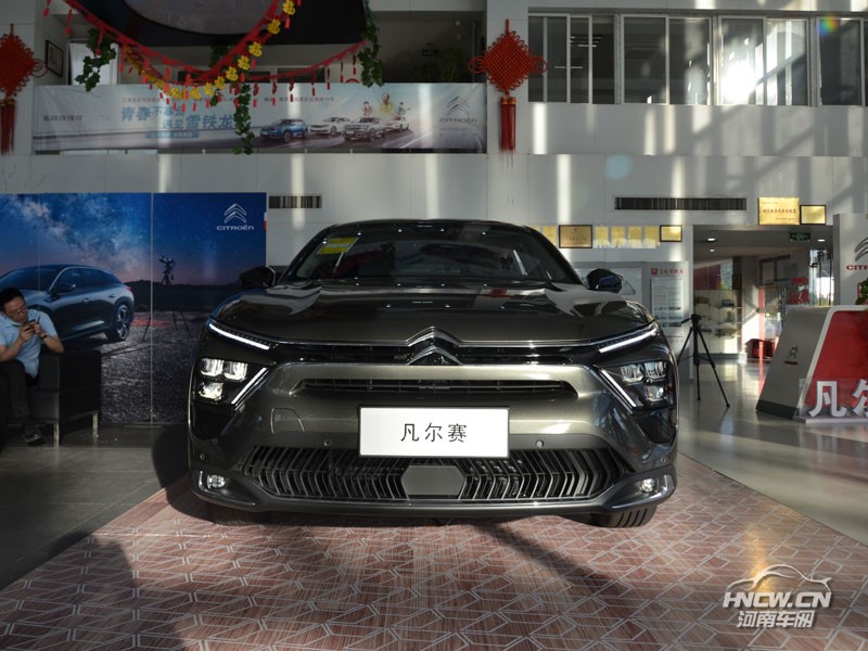 2021款 东风雪铁龙凡尔赛C5 X 外观