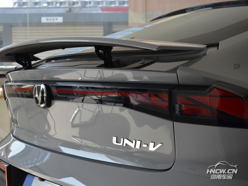 2022款 长安UNI-V 其它