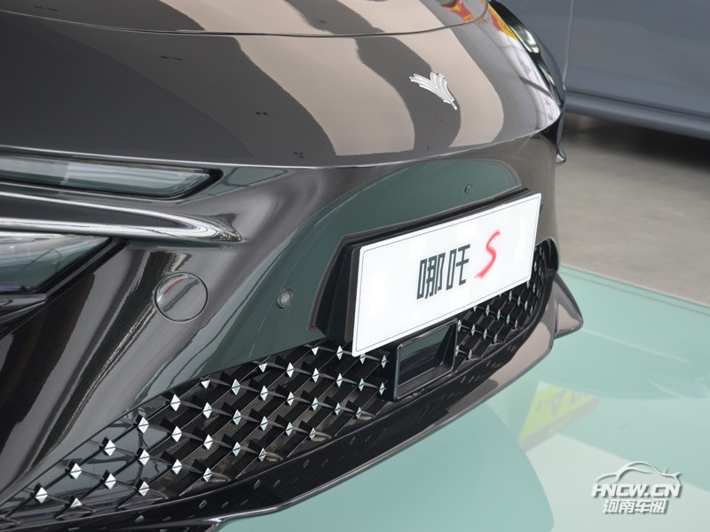2023款 哪吒S 其它