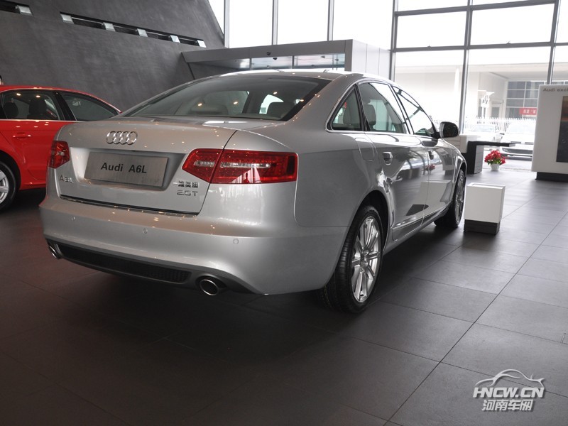 2011款奥迪A6L 外观