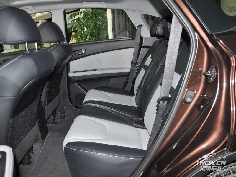 2014款 纳智捷 优6 SUV 内饰
