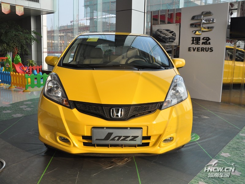 2011款飞度 外观