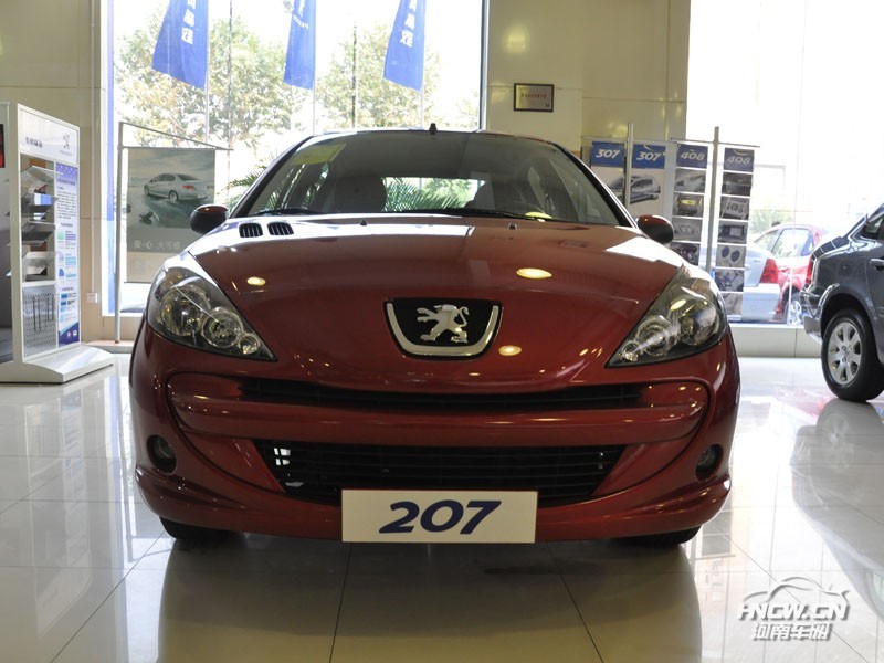 2011款标致207 外观