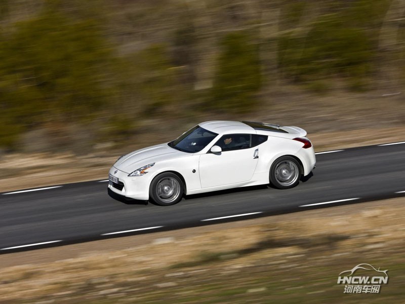 2011款日产370Z 外观