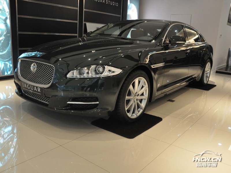 2012款捷豹XJ 外观