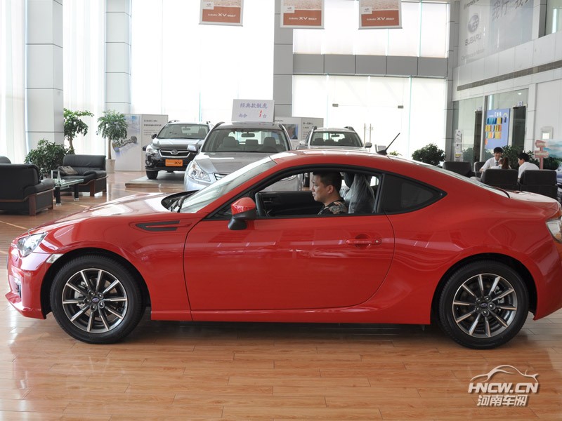 2013款 斯巴鲁 BRZ 外观