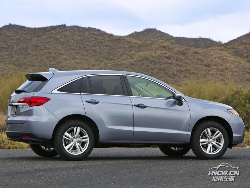 2013款讴歌RDX 外观