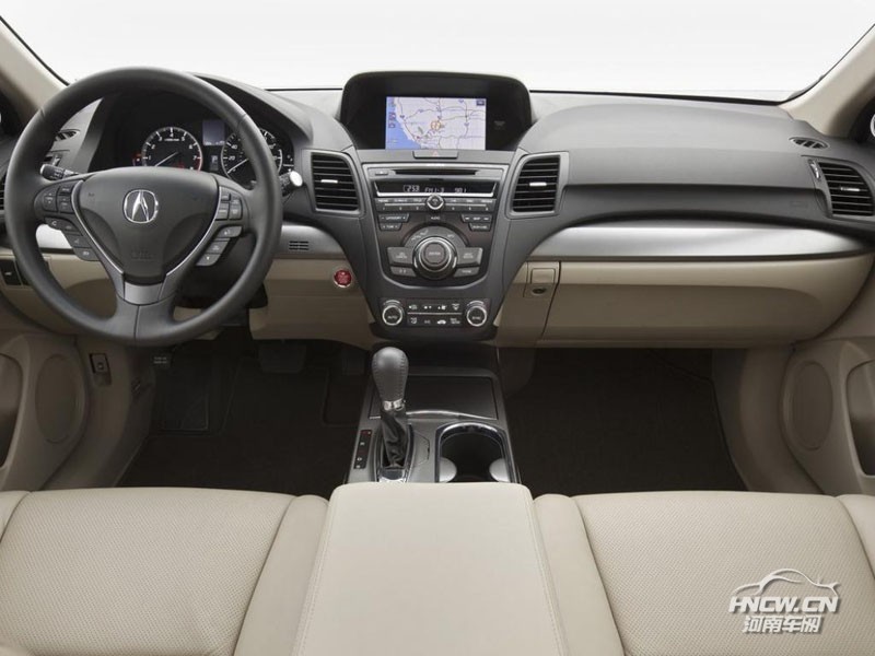 2013款讴歌RDX 内饰
