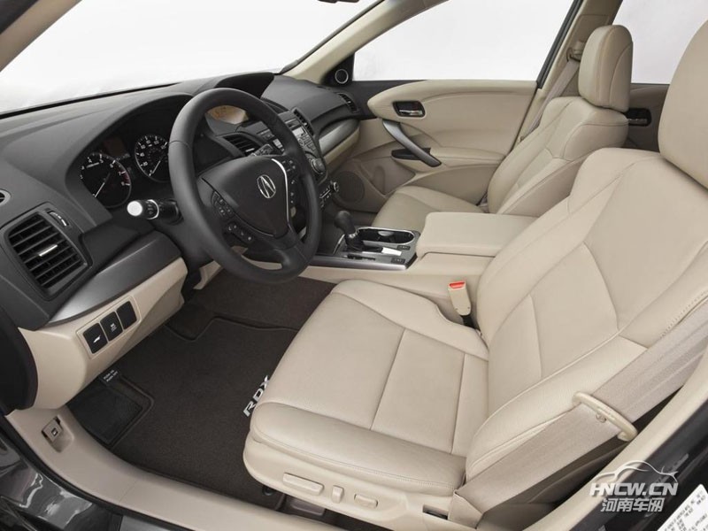 2013款讴歌RDX 内饰