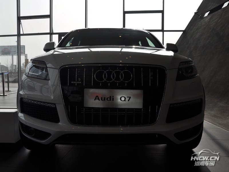 2011款奥迪Q7 外观