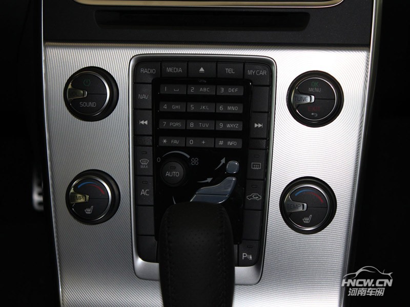 2012款沃尔沃V60 中控
