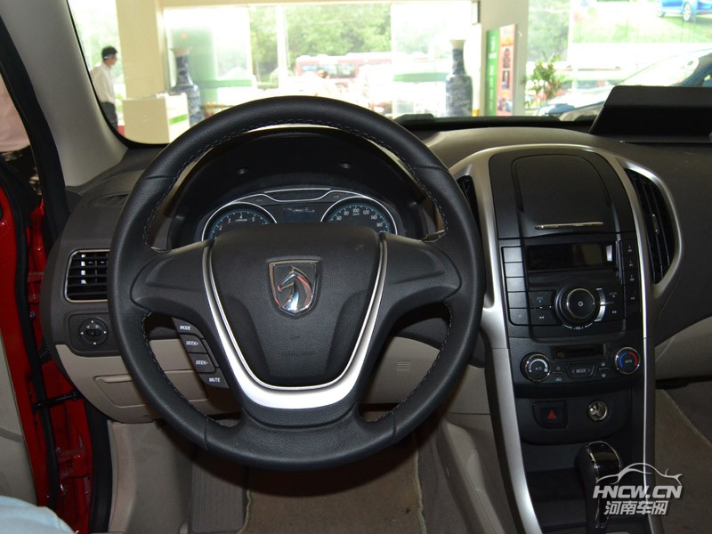 2014款 宝骏 610 中控