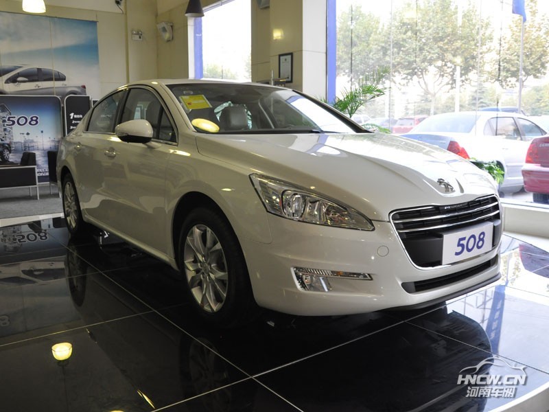 2011款标致508 外观