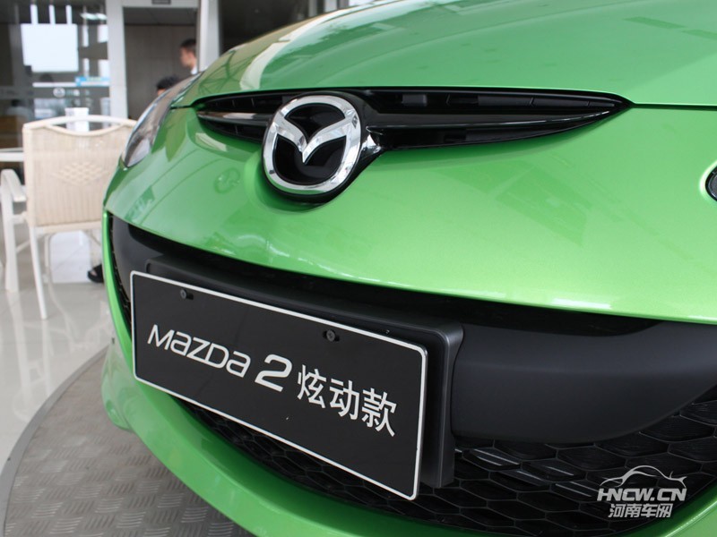 2012款马自达2 外观