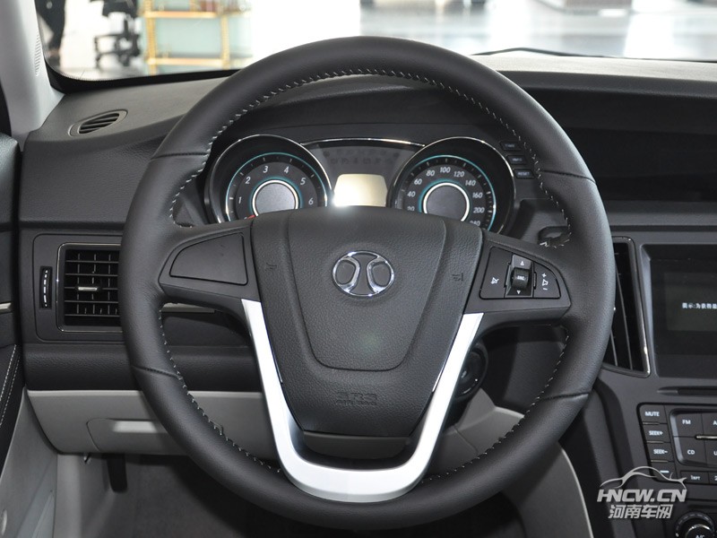 2014款 北汽绅宝 D50 中控