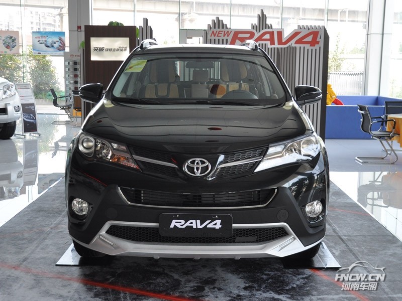 2013款一汽丰田RAV4 外观